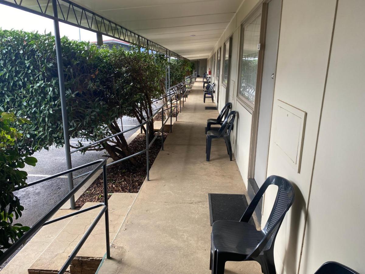 Ben Hall Motor Inn Forbes Exterior photo